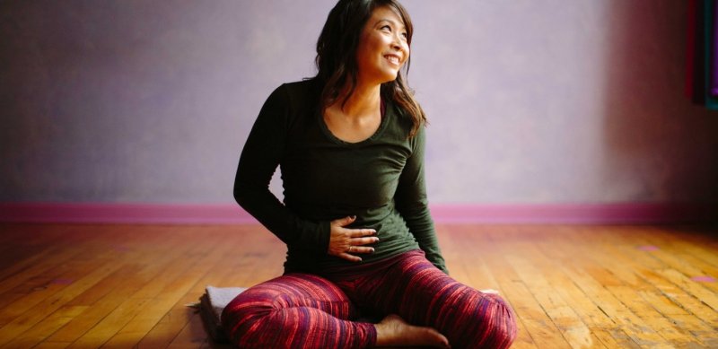 5 Gentle Yoga Poses For Digestion After A Big Meal Sonima