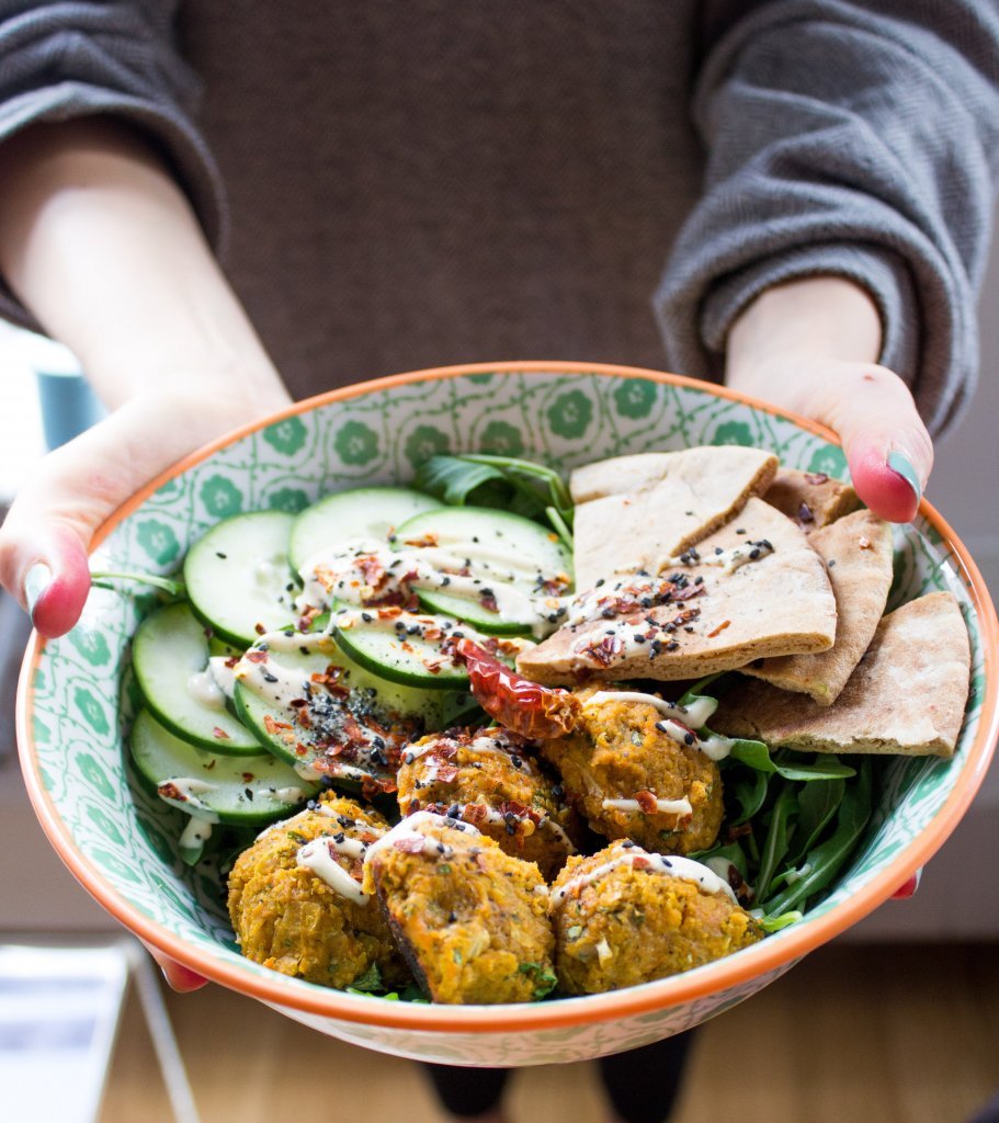 A Healthy Vegan Falafel Bowl Sonima